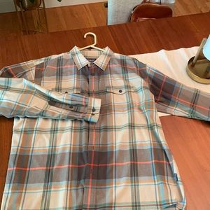 Patagonia button down . Organic cotton.